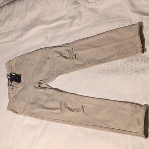 Women's Skinny Jeans in Beige